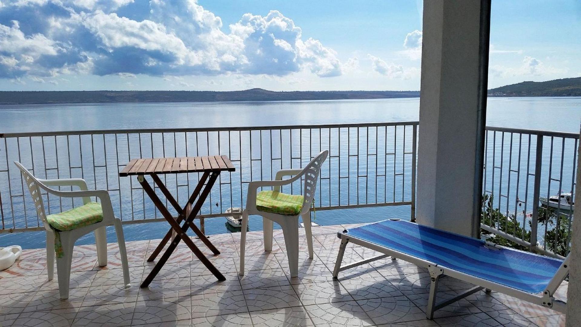 Apartments Dubravko Maslenica Kültér fotó